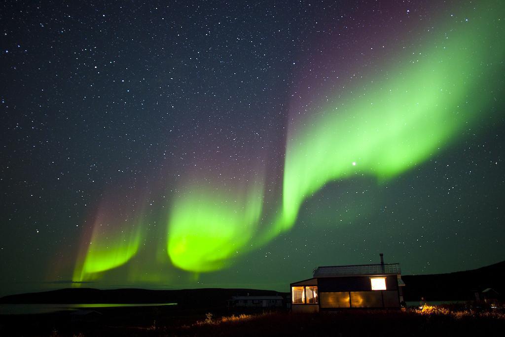 Peterson'S Point Lake Lodge Yellowknife Luaran gambar