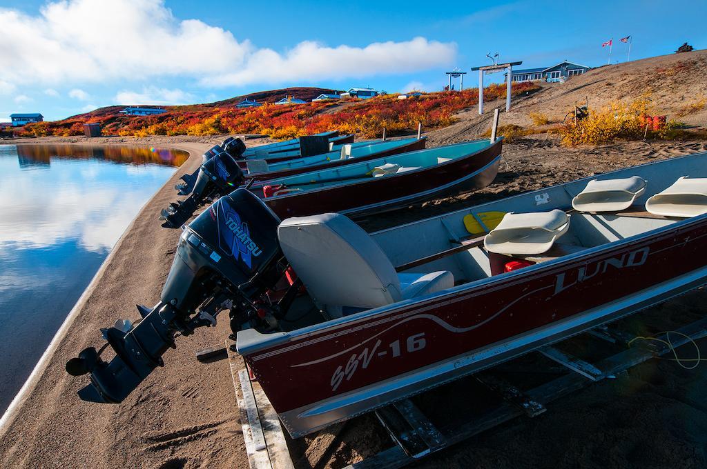Peterson'S Point Lake Lodge Yellowknife Luaran gambar